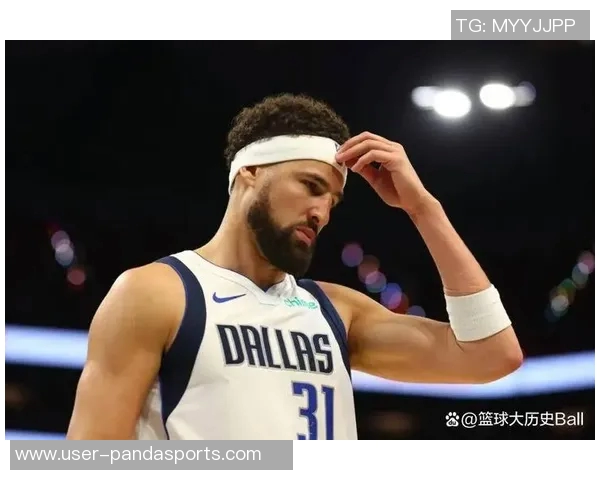 克莱表现平平三分球命中率低迷球队失利难以挽回局面 克莱表现平平三分球命中率低迷球队失利难以挽回局面